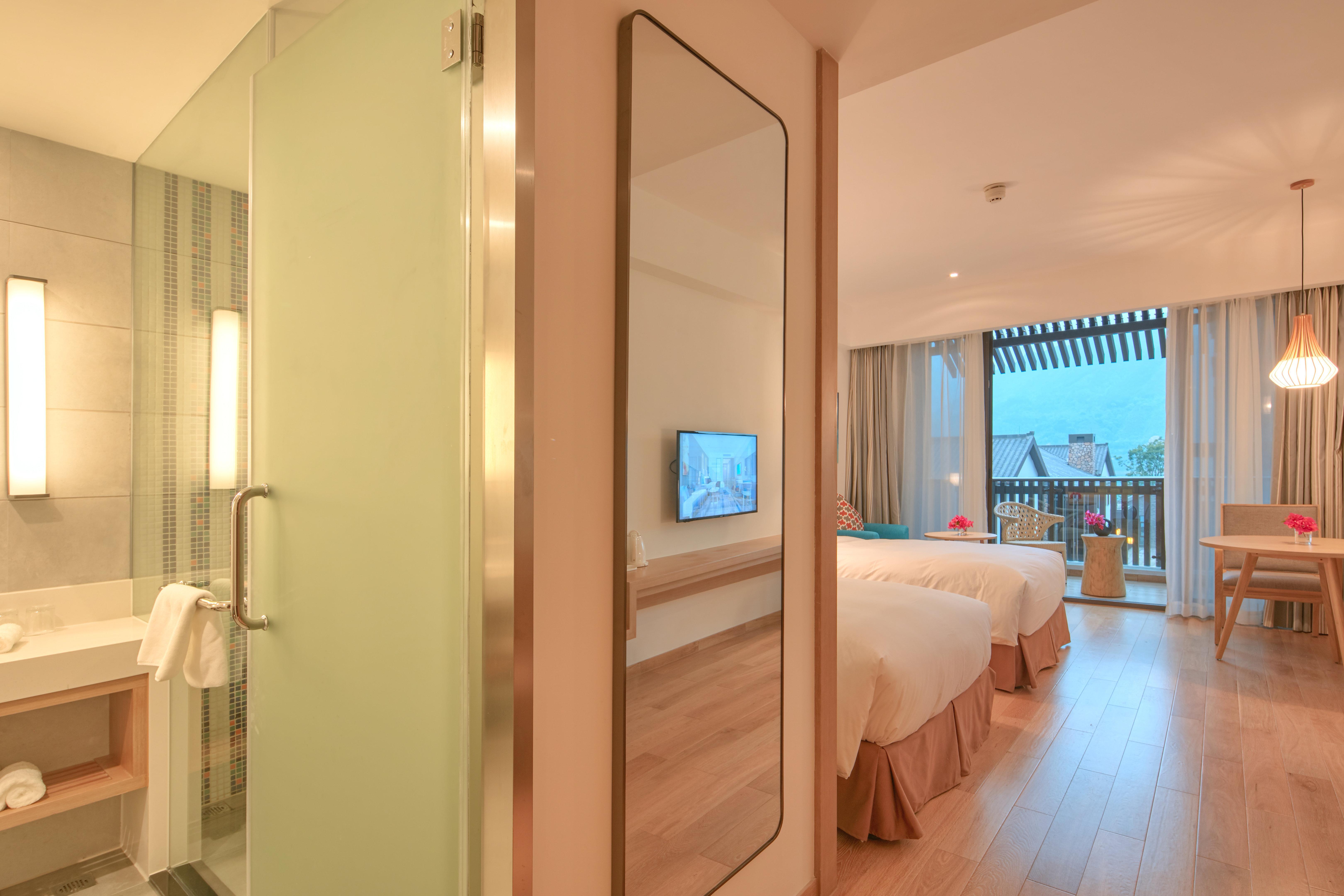 Holiday Inn Express Zhejiang Qianxia Lake By Ihg Qingtian Exterior photo
